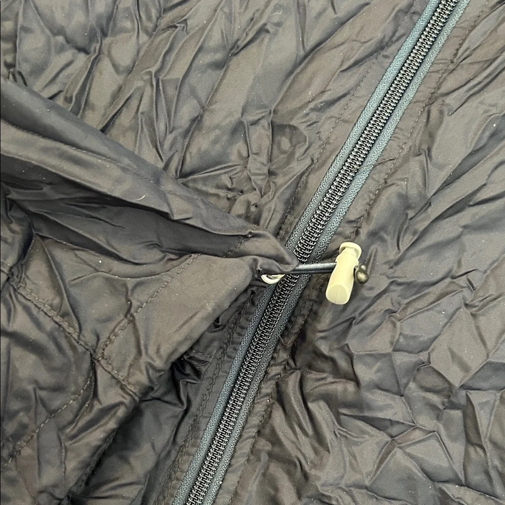 The North Face Packable Windbreaker Jacket Hooded Lightweight XL Black